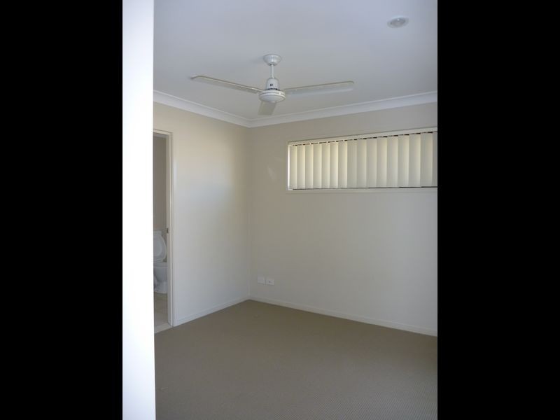 17 Desmond Street, Narangba QLD 4504