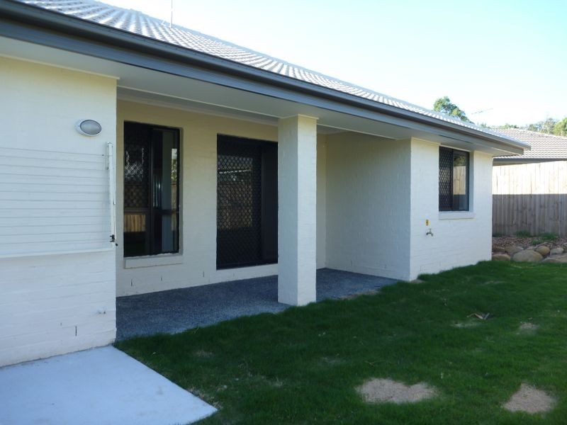 26 Desmond Street, Narangba QLD 4504