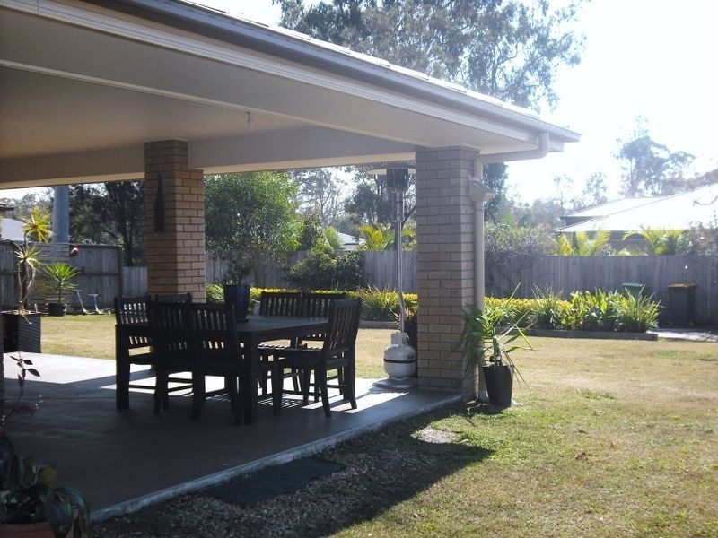 14 Cavanagh Place, Ningi QLD 4511