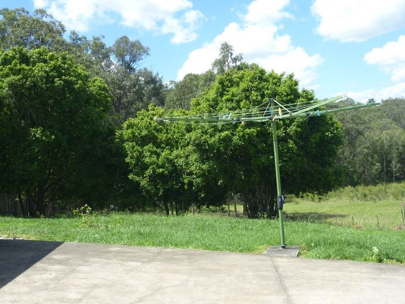 18 Pioneer Drive, Narangba QLD 4504