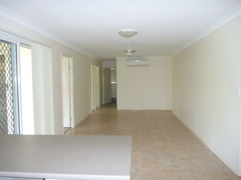 4 Valleyview Street, Narangba QLD 4504