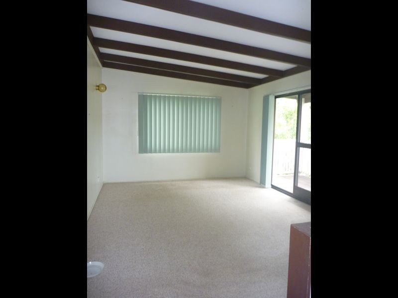 16 Thomas Street, Narangba QLD 4504