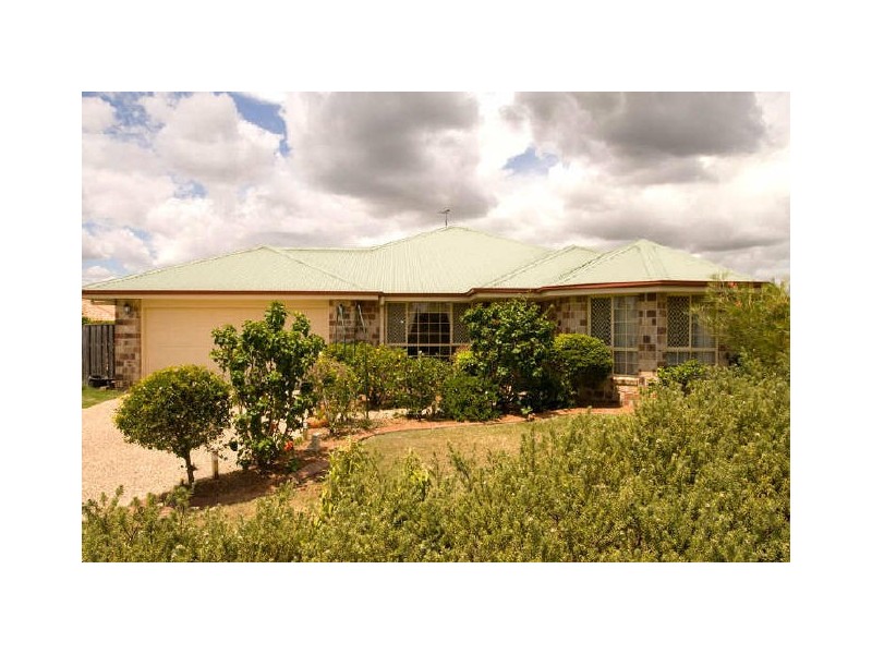 2 Mudgee Place, Narangba QLD 4504