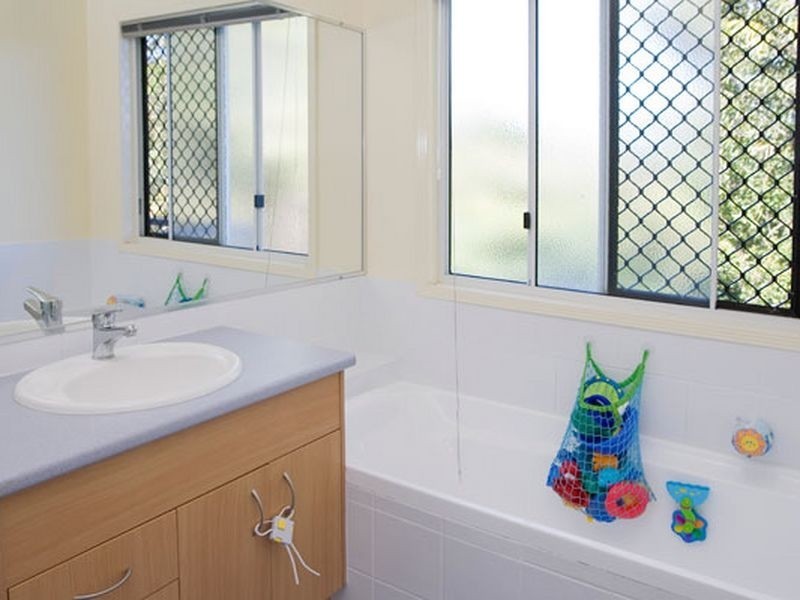 1112 Oakey Flat Road, Narangba QLD 4504