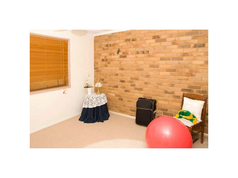 2/23 Londonderry Court, Burpengary QLD 4505