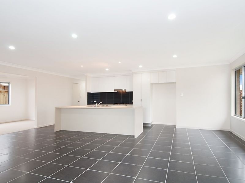 7 Swanston Crescent, Narangba QLD 4504