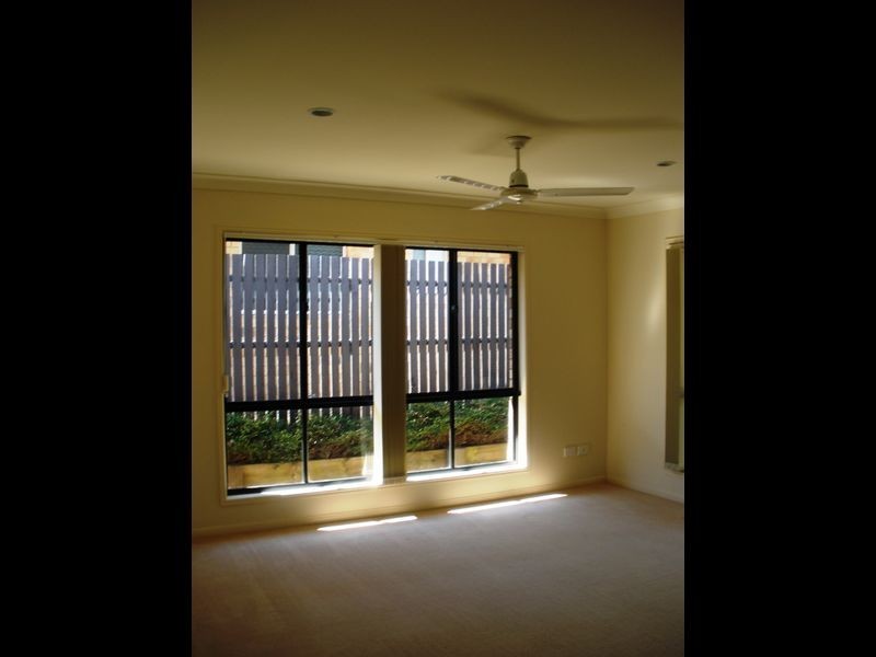 4A Sugargum Place, Narangba QLD 4504