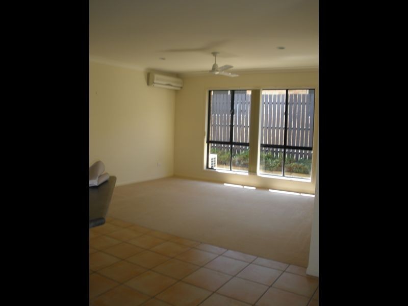 4A Sugargum Place, Narangba QLD 4504