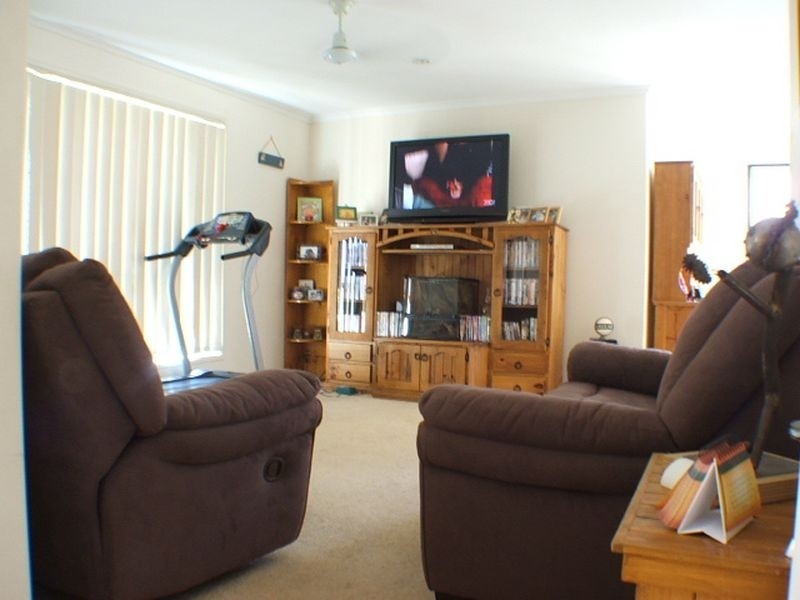 74 Cottontree Drive, Narangba QLD 4504