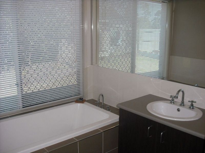 14 Cavanagh Place, Ningi QLD 4511