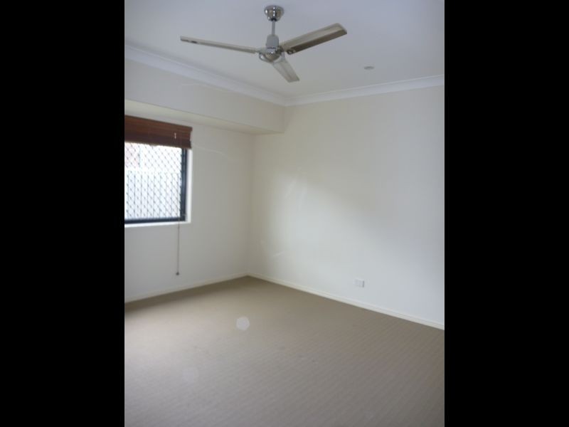 12 Barnowl Esp, Narangba QLD 4504