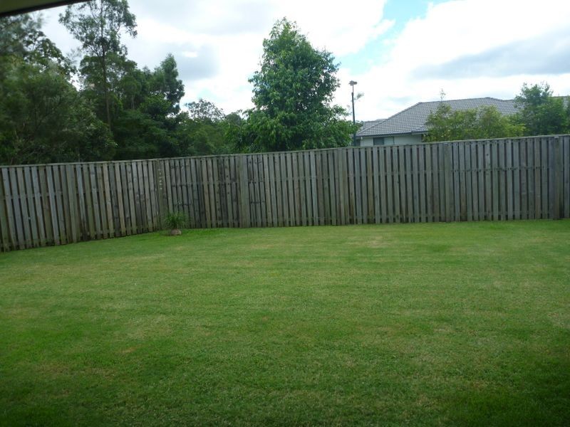 12 Barnowl Esp, Narangba QLD 4504