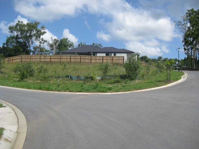 2/4 Courtney Court, Narangba QLD 4504