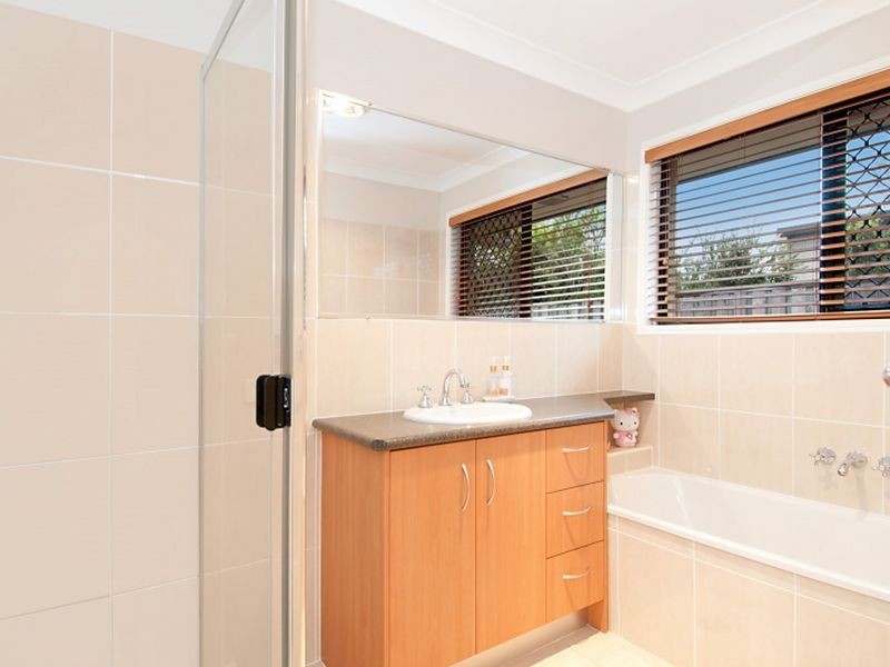 20 Creekside Drive, Narangba QLD 4504