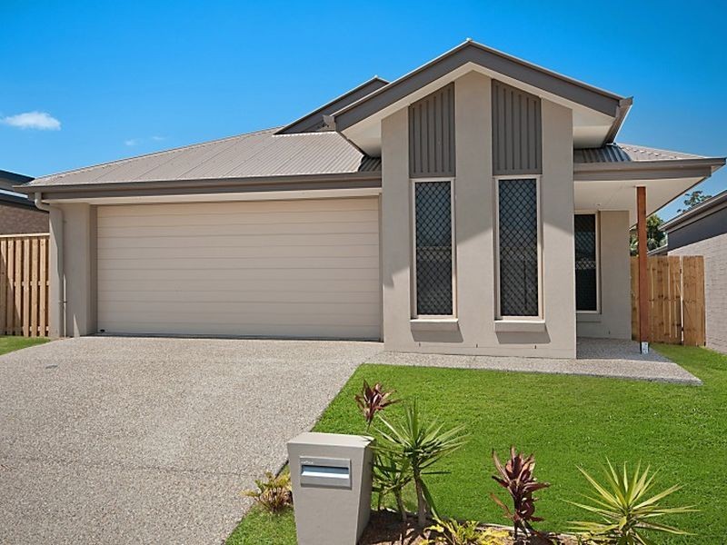 8 Wellington Place, Narangba QLD 4504