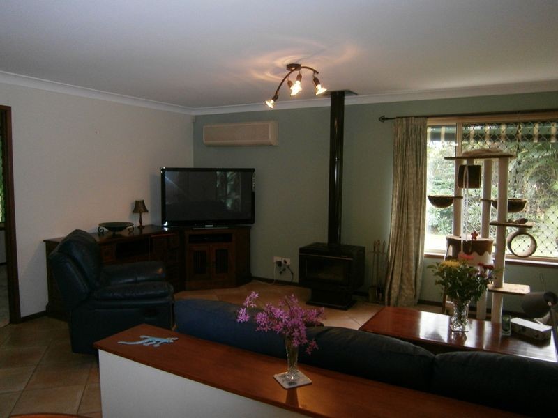 17 Rosalind Court, Narangba QLD 4504