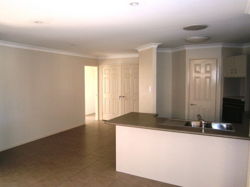 9 Nicholas Close, Narangba QLD 4504