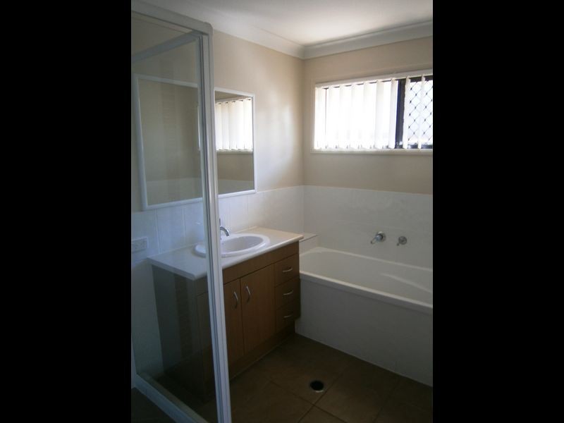 9 Nicholas Close, Narangba QLD 4504