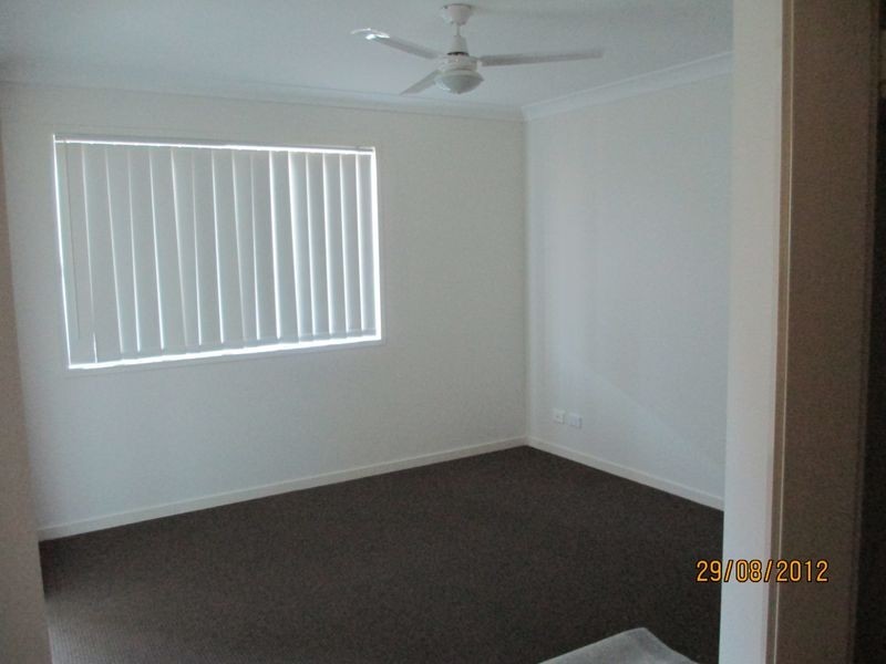 1/2 Wellington Place, Narangba QLD 4504