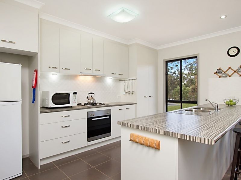 64 Devlin Road, Narangba QLD 4504