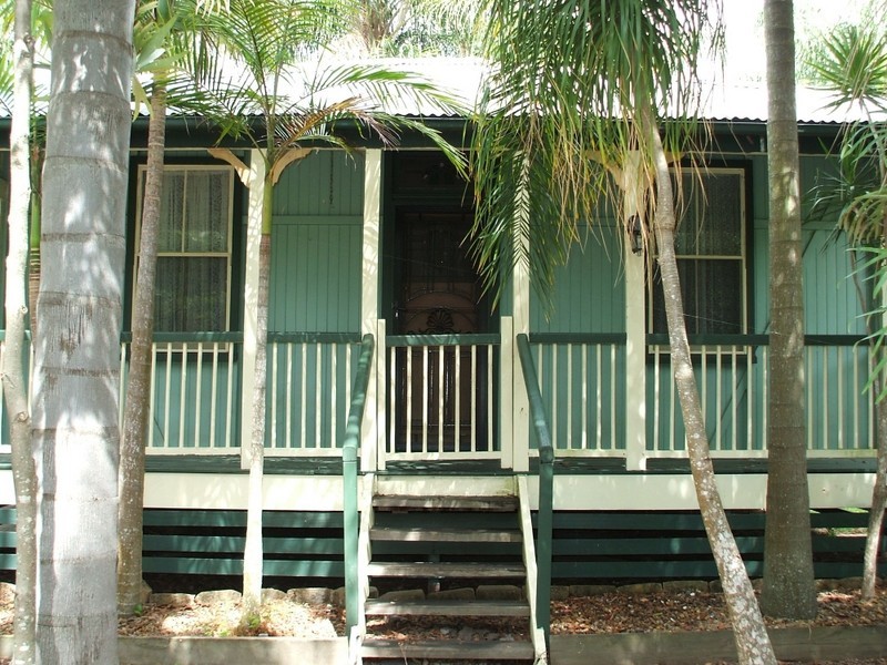 18 Kennedy Street, Caboolture QLD 4510