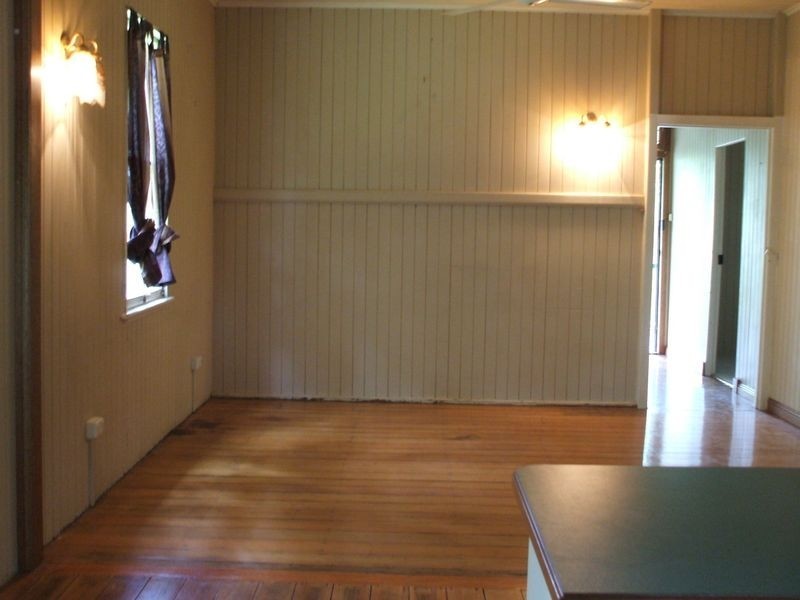 18 Kennedy Street, Caboolture QLD 4510