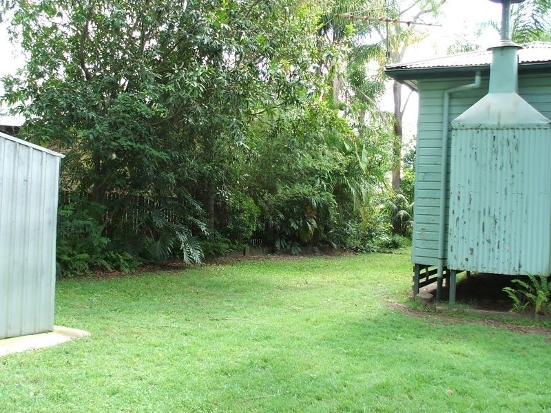 18 Kennedy Street, Caboolture QLD 4510