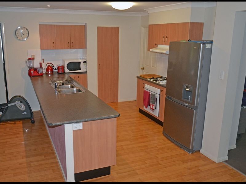 12 Palmer Place, Narangba QLD 4504