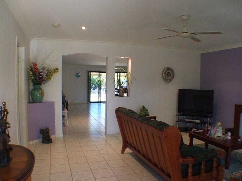 4 Elmwood Court, Narangba QLD 4504