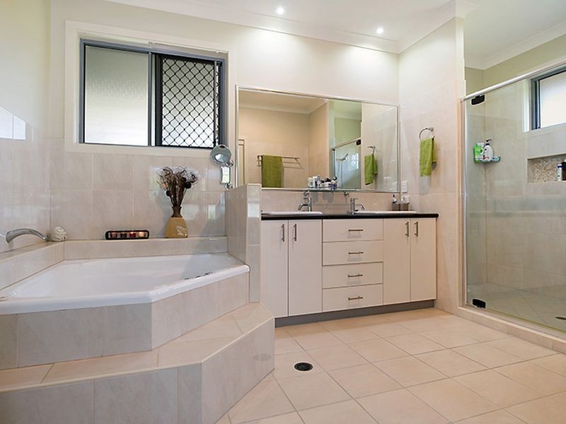 20 Guinea Crescent, Narangba QLD 4504