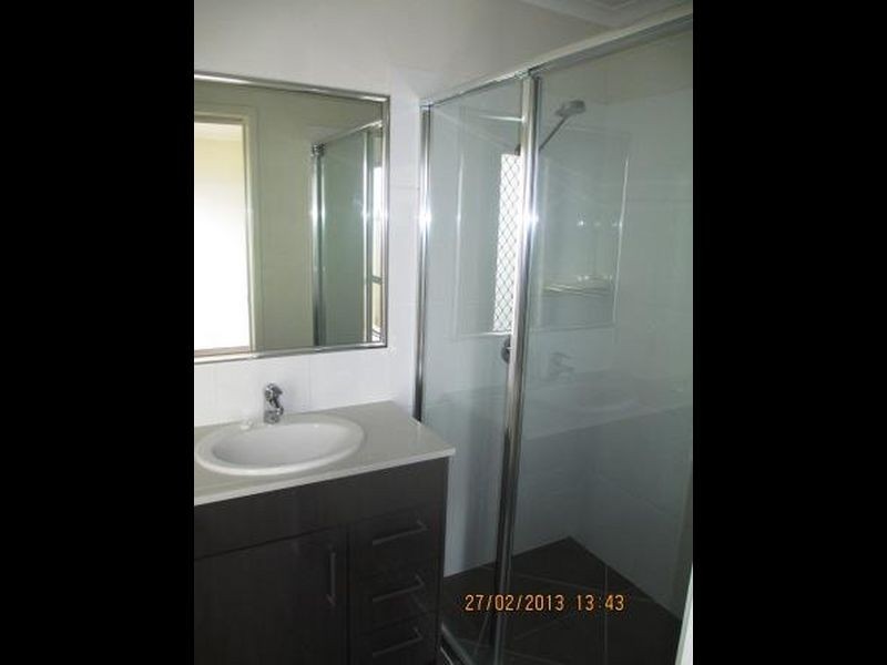 42 Lennon Blvd, Narangba QLD 4504