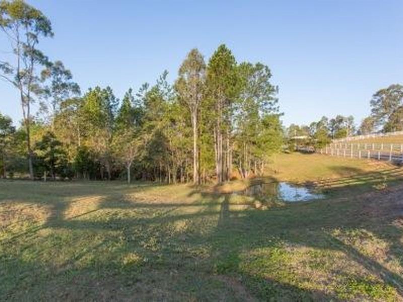 202 F Lindsay Road, Rocksberg QLD 4510
