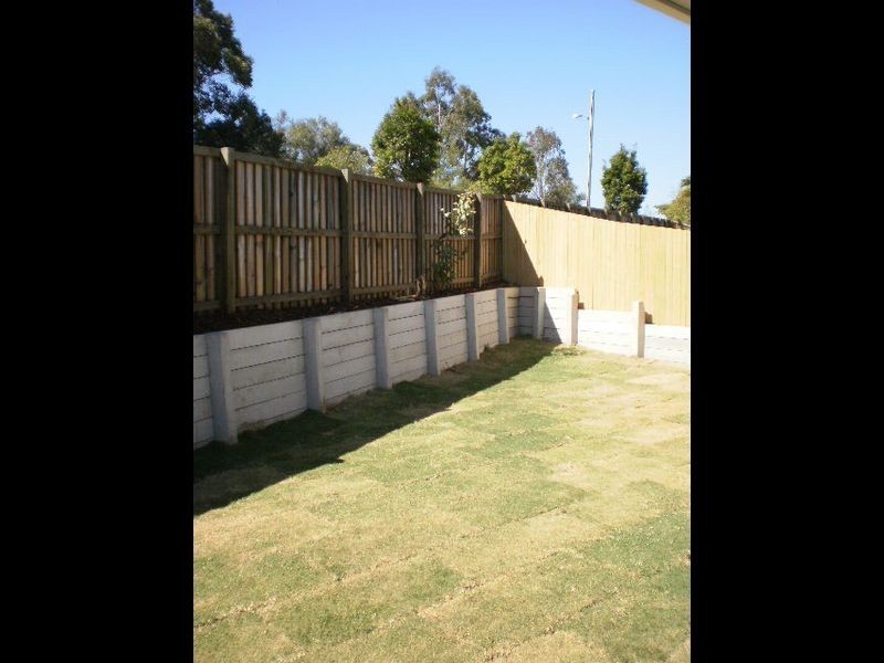 32 Desmond Street, Narangba QLD 4504