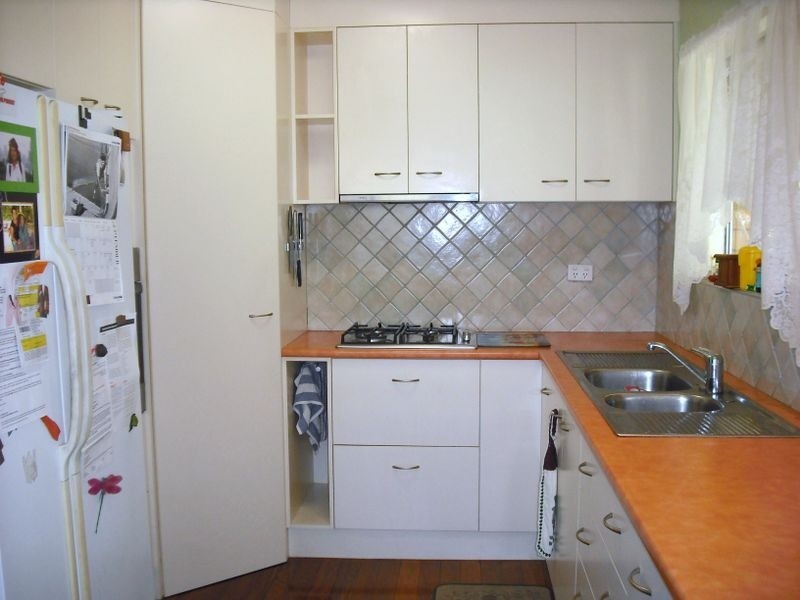 61 Wattle Street, Kallangur QLD 4503