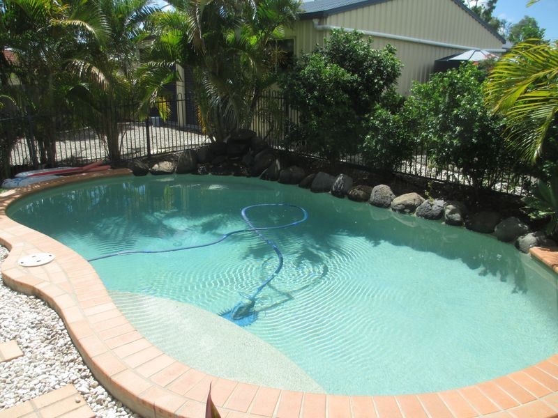 2 Macdonald Drive, Narangba QLD 4504