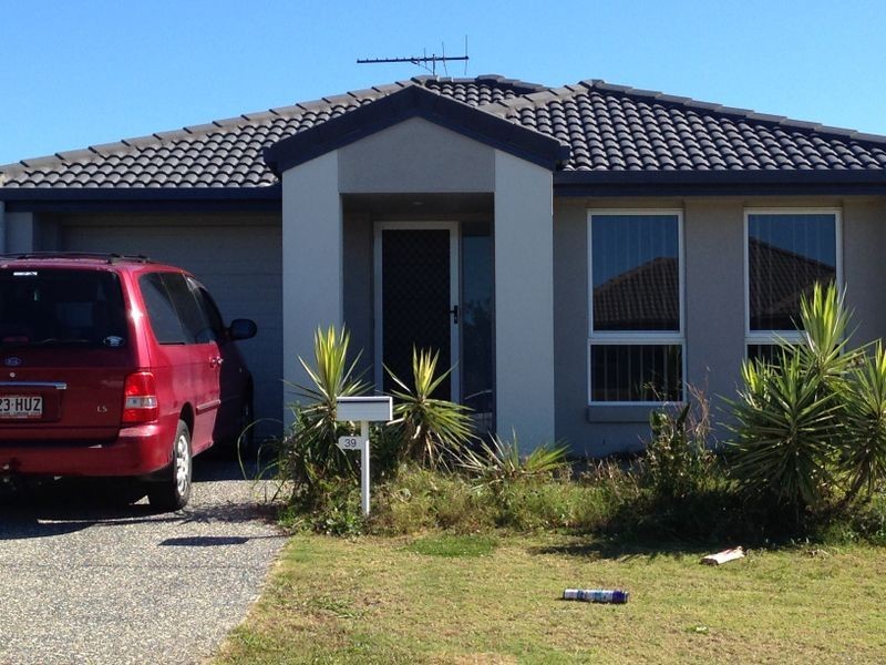 39 Lennon Boulevard, Narangba QLD 4504