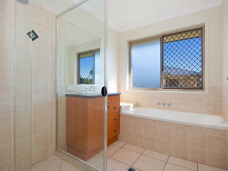 25 Borumba Court, Narangba QLD 4504