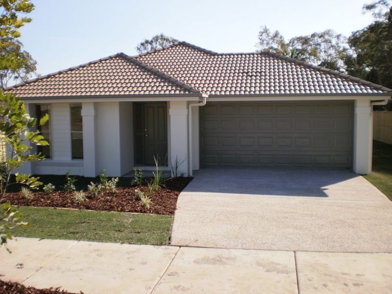 31 Desmond Street, Narangba QLD 4504