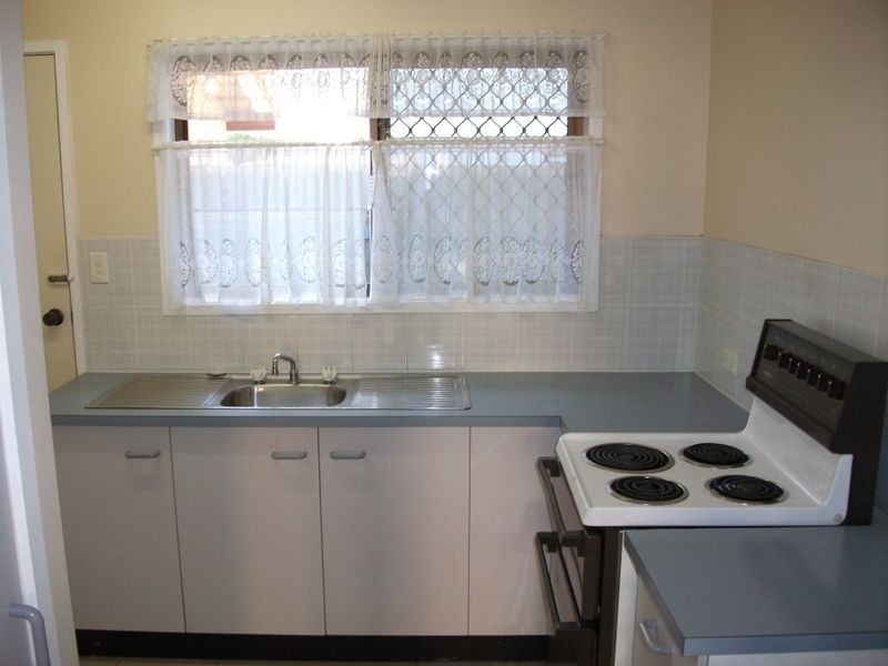 1/90 Queen Street, Scarborough QLD 4020