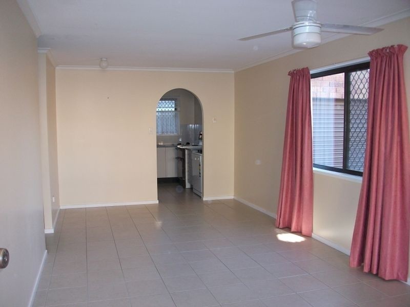 1/90 Queen Street, Scarborough QLD 4020