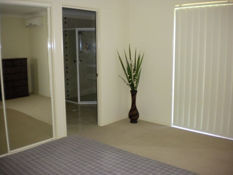 2 Wedgetail Circuit, Narangba QLD 4504