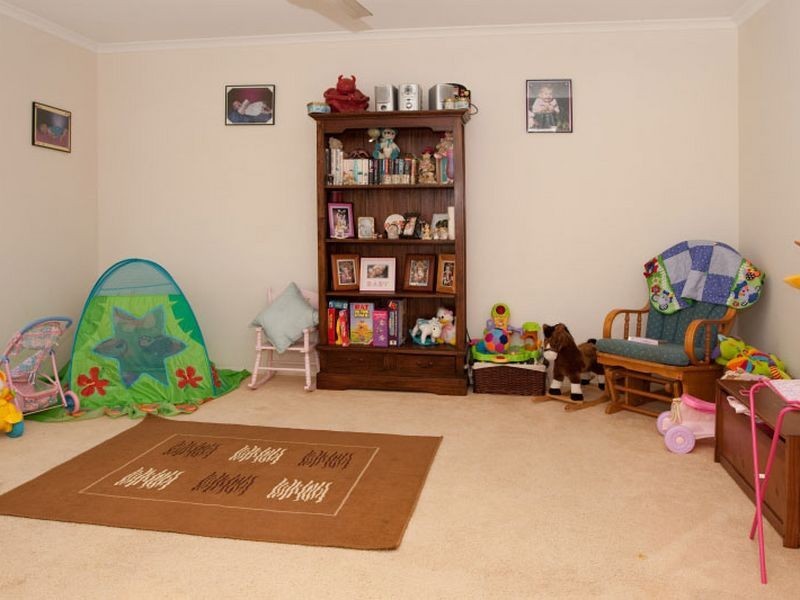 12 Mckenzie Drive, Narangba QLD 4504