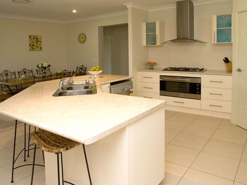 11 Maidenhair Drive, Narangba QLD 4504