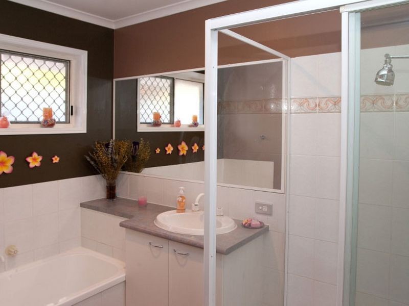 42 Tamarillo Circuit, Narangba QLD 4504