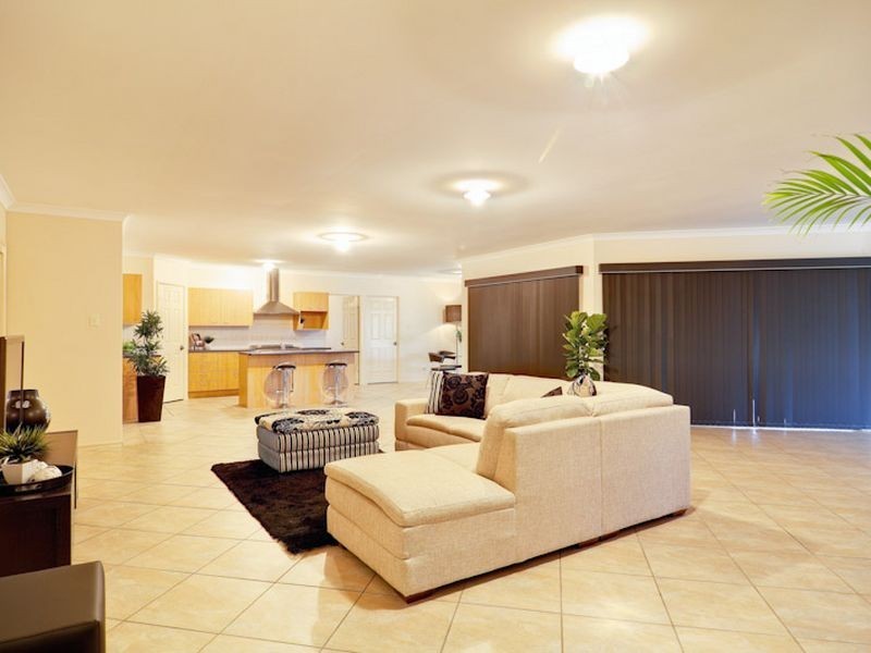 34 Wivenhoe Circuit, Narangba QLD 4504