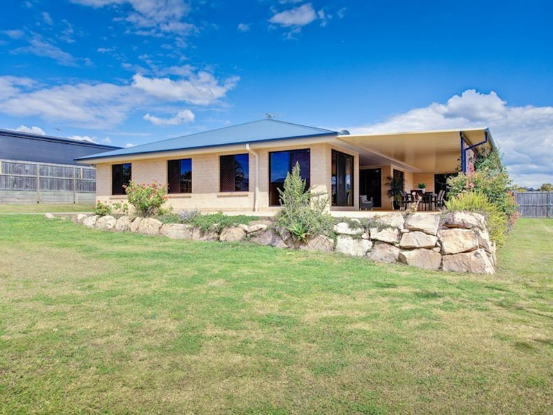 34 Wivenhoe Circuit, Narangba QLD 4504