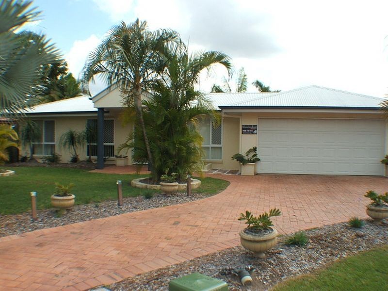12 Keneally Court, Morayfield QLD 4506