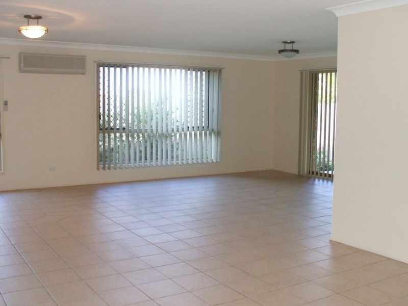 22 Hemlock Street, Warner QLD 4500