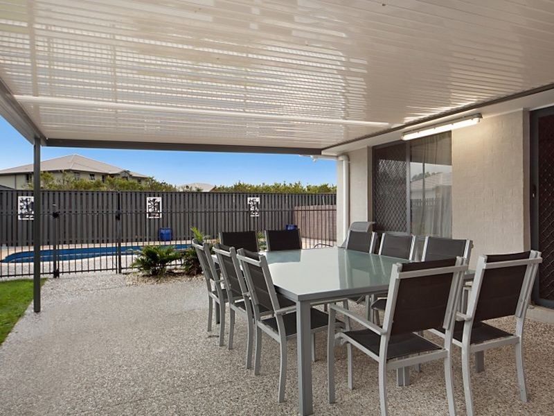 13 Lookout Place, Narangba QLD 4504