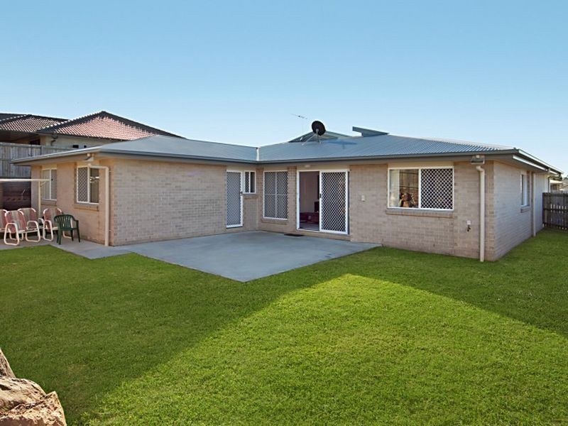 7 Grange Court, Narangba QLD 4504